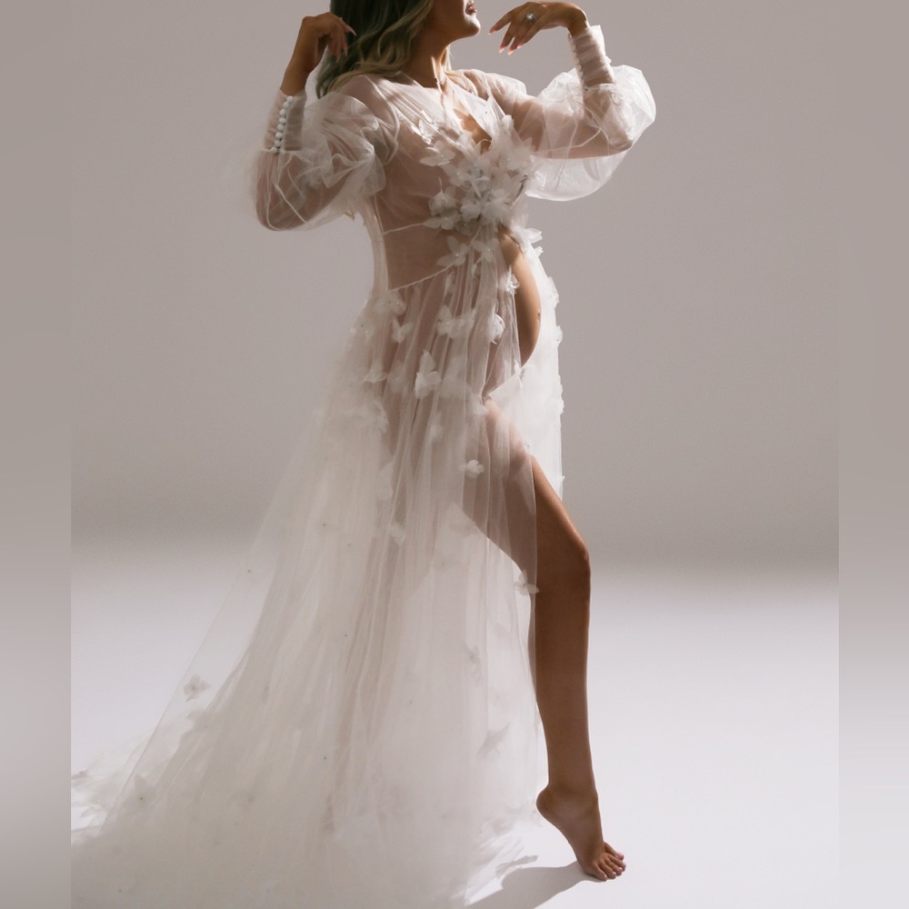 Handmade Bridal Maternity Robe Dress with 3D Butterflies 38 EU/6 US